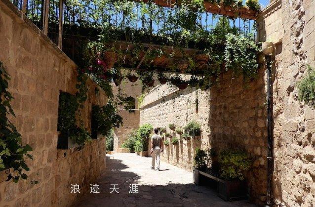 狠不下心和他提分手，但他不在乎你，可你很喜欢他怎么办？